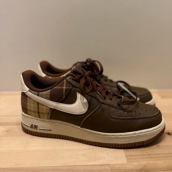 Nike Air Force 1 LX 07 Plaid Ivory Size 8.5 - Picture 2 of 6